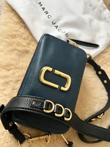 MARC JACOBS 마크제이콥스 M0014591 숄더백 네이비 컬러