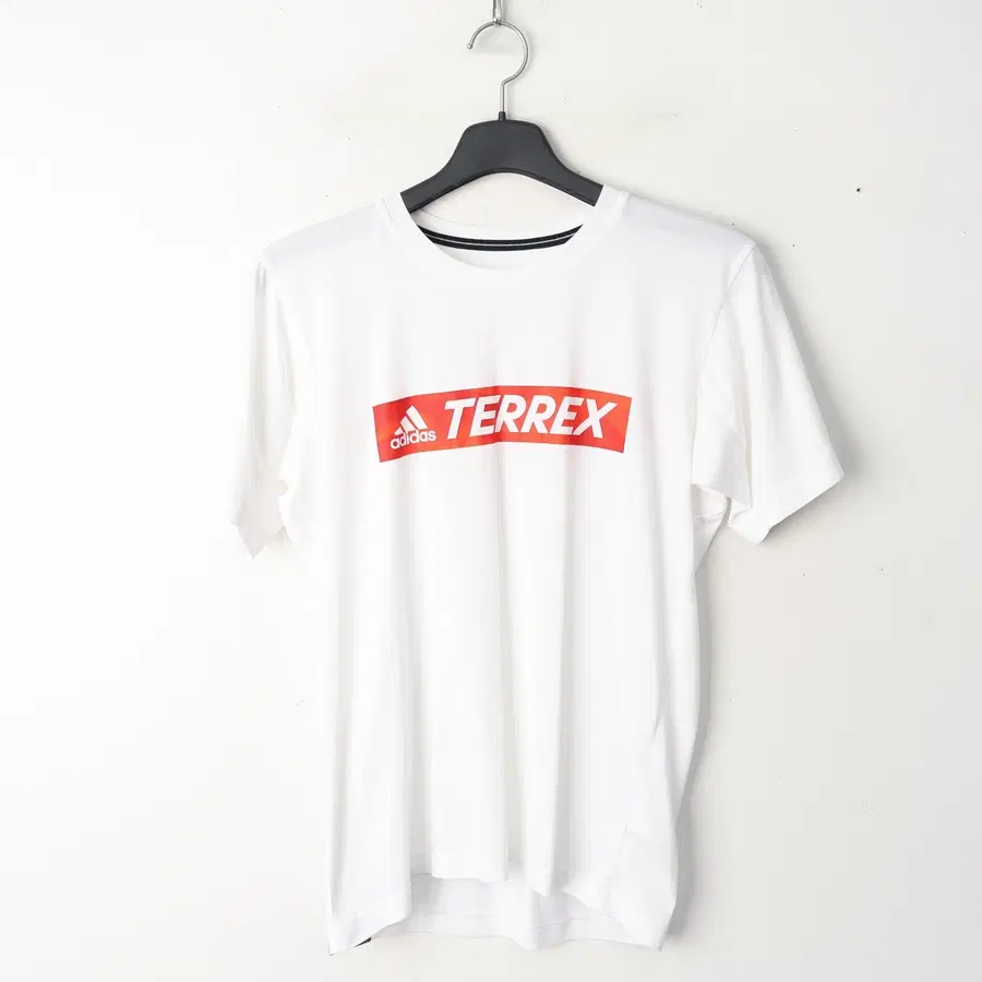 90/아디다스 TERREX 반팔티