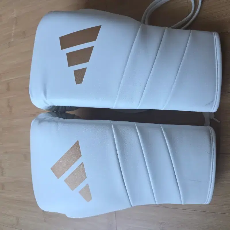 아디다스 스피드500 레이스업 복싱 글러브 16oz