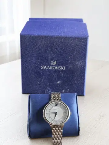 SWAROVSKI CRYSTALLINE CHIC 실버 5544583