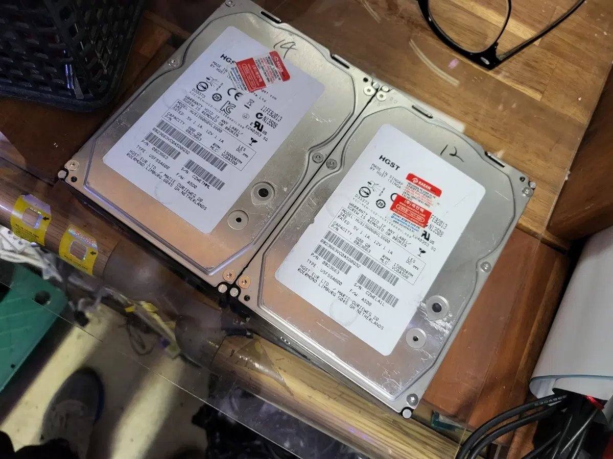 HGST 하드디스크 600GB 15000RPM