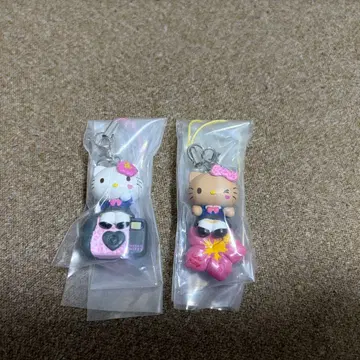산리오 헤이세이 갸루 참 키티 2세트