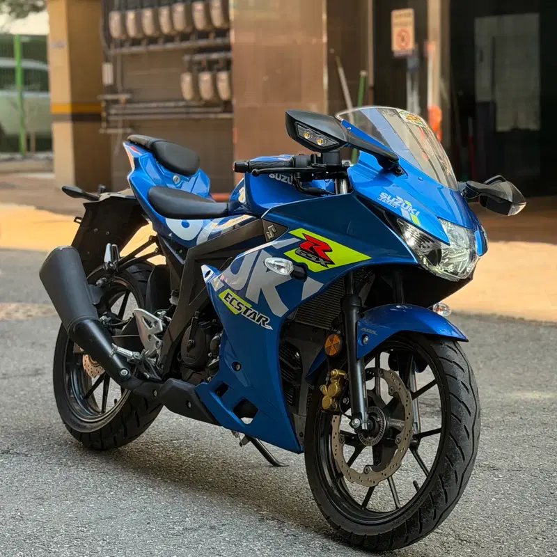 스즈키 GSX-R 125 / 2023년식 / 1.9만KM / 블랙박스 판매합니다