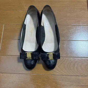 페라가모 펌프스