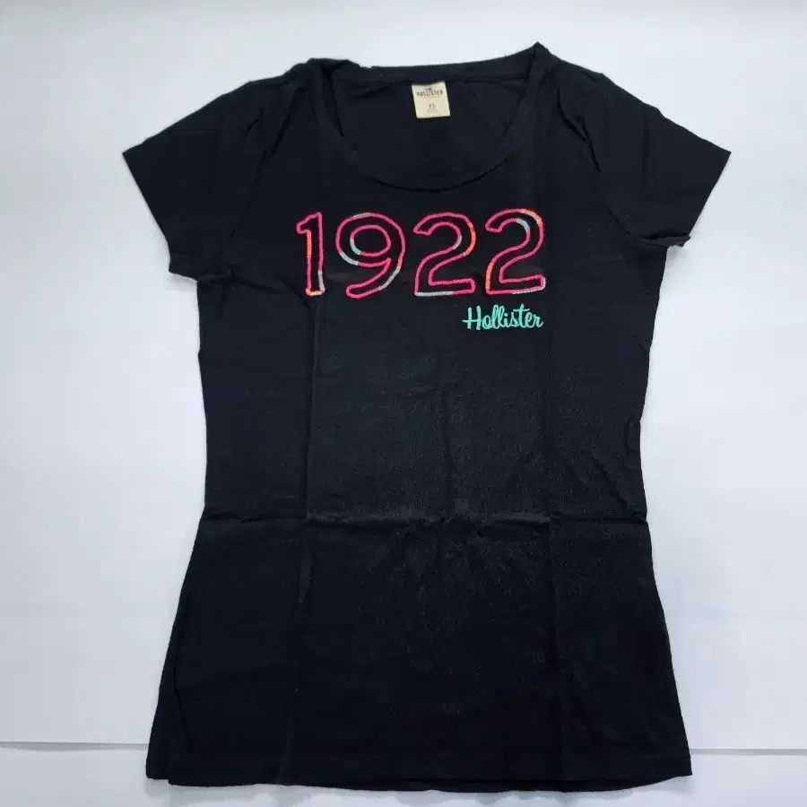 홀리스터 1922 반팔티 블랙 xs 빛바램 새상품