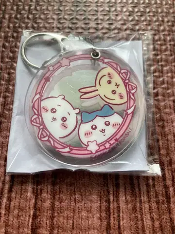 [ 미사용 새상품 ] 마츠키요코코카라 x 치이카와 (먼작귀) 슬라이드 거울 키링