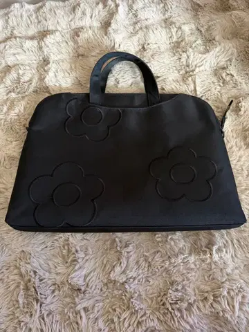 MARY QUANT 마리콴트 컴퓨터 케이스