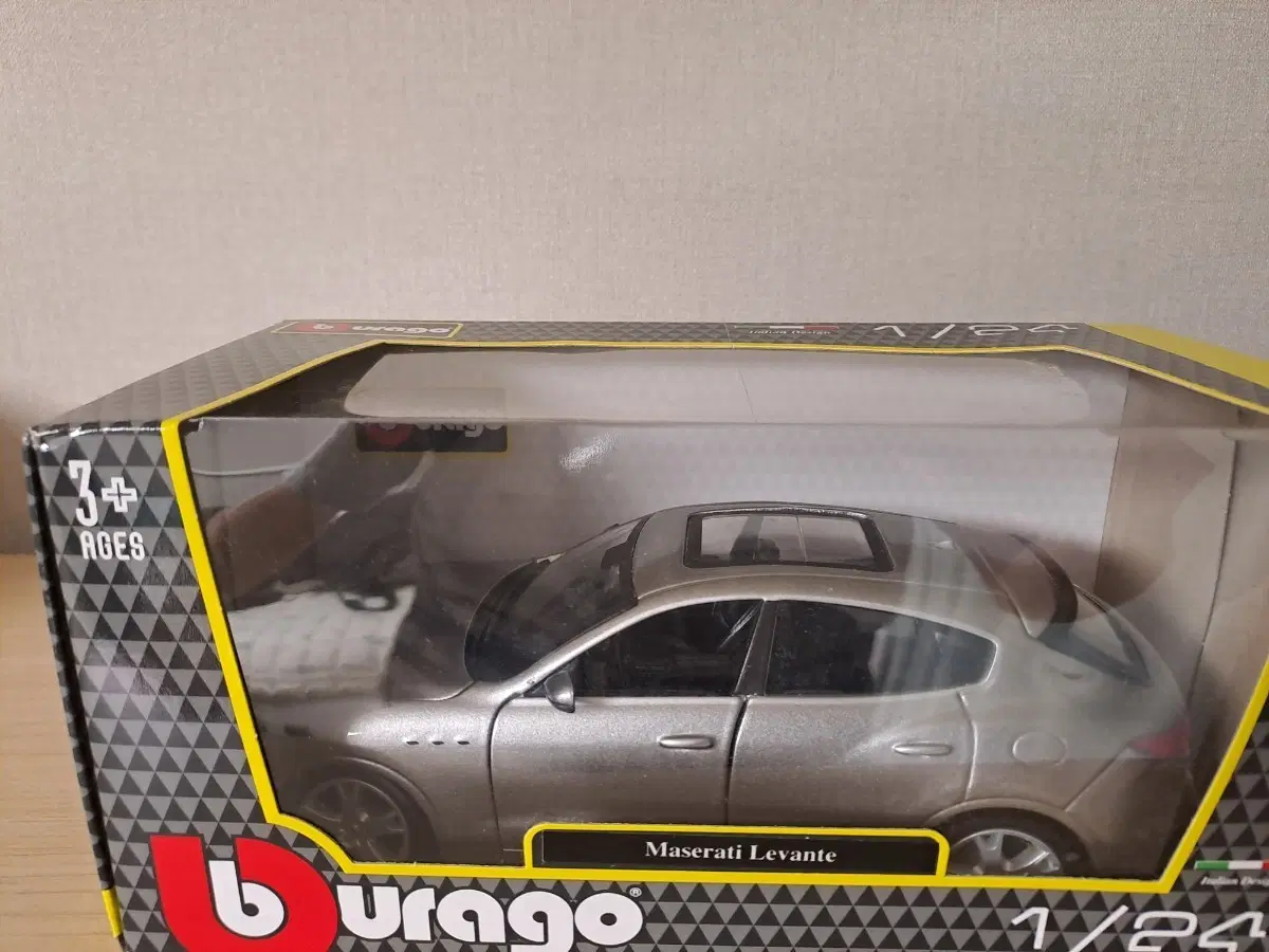 Burago 마세라티 르반띠