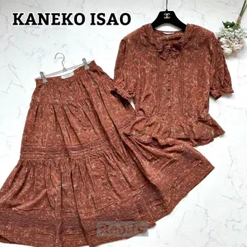 [ KANEKO ISAO ] 셋업 꽃무늬 페플럼 티어드 핀턱