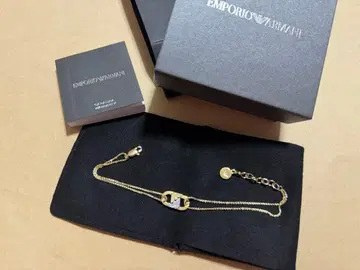 미사용 새상품 EMPORIO ARMANI 팔찌 큐빅 골드