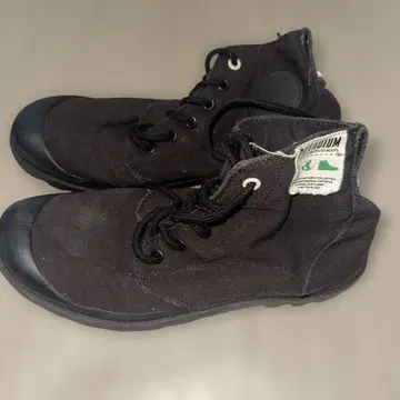 PALLADIUM (팔라디움) 블랙 하이컷 스니커즈
