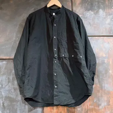RANDT 플라이 프론트 셔츠 L 사이즈
