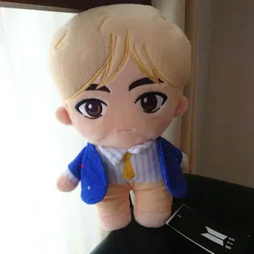 BTS JIN 진 봉제 인형 마스코트 택 포함 미사용 새상품