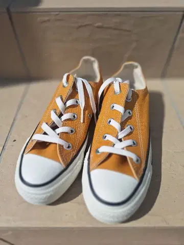 미사용 Converse All Star 로우컷 스니커즈 머스타드