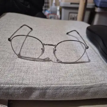 컨디션 최상 Ray-Ban 안경 RB6472F 프레임 54 레이밴