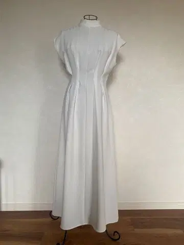 ZARA 화이트 하이넥 롱 원피스 프렌치 슬리브