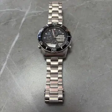 CITIZEN 아나데지 쿼츠 손목시계