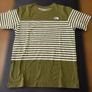 THE NORTH FACE 스트라이프 T셔츠