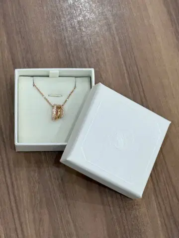 SWAROVSKI 목걸이 로즈 골드 컬러 [ 최종 가격 인하 ]