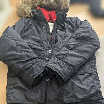 Abercrombie & Fitch 다운 자켓 M 사이즈