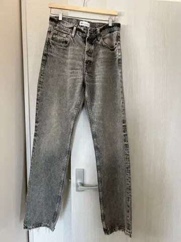 미사용 새상품 ZARA TRF LOW-RISE 데님 팬츠 청바지 그레이