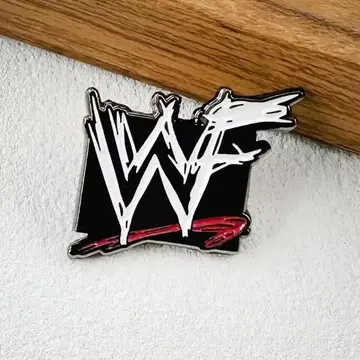 WWE (WWF) 로고 핀 배지 핀즈 미사용 새상품 애티튜드 시대