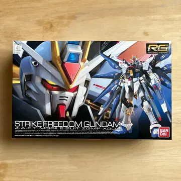 [ 미개봉 ] RG 1/144 스트라이크 프리덤 건담 건담 프라모델 BANDAI