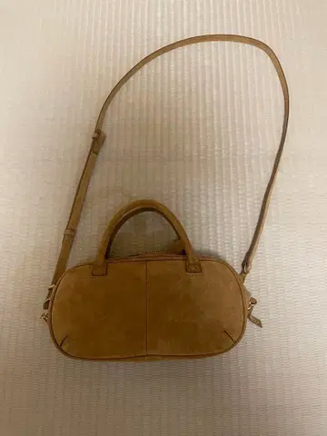 ZARA 브라운 스웨이드 숄더백