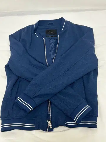 레어템 ZARA 남성용 봄버 자켓 네이비 L 사이즈