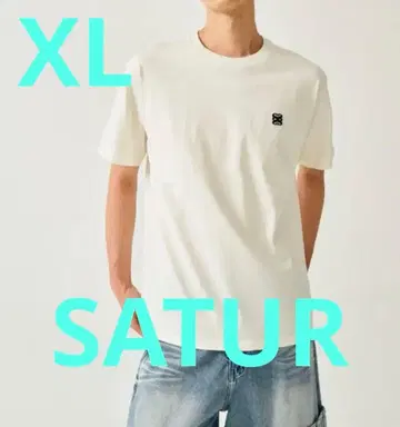 한국 인기 분랜드 SATUR 심플 원포인트 T셔츠 화이트 아이보리
