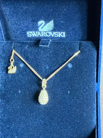 SWAROVSKI 스와로브스키 목걸이 골드 티어드롭