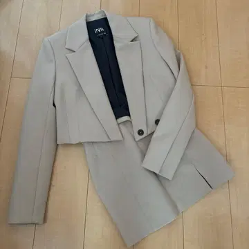 ZARA 셋업 크롭 테일러드 자켓 베이지