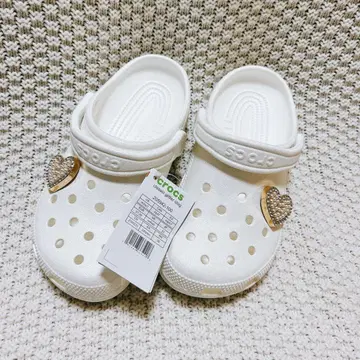 미사용 새상품 crocs 클래식 글리터 크로그 W7 23cm 화이트