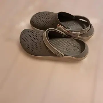 Crocs LiteRide 크로그 샌들 그레이 미사용 새상품