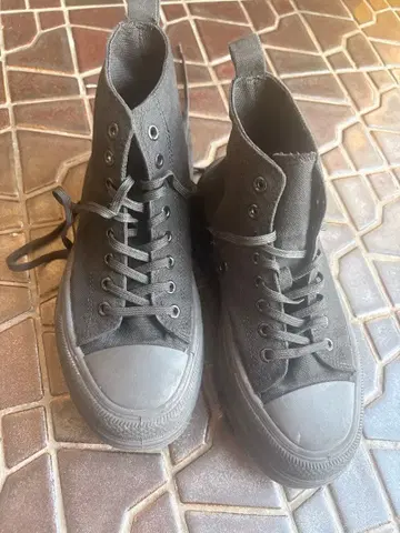 Converse 통굽 하이컷 스니커즈 블랙