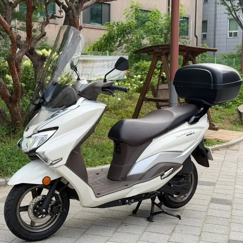 2024년식 버그만 스트리트125 실키로수 2,900km 깔끔한바이크 판매 / 전국무료배송 / 카드결제가능