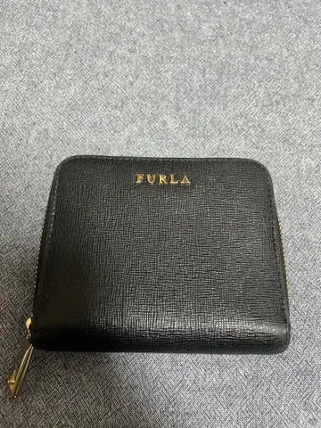FURLA 블랙 접이식 지갑