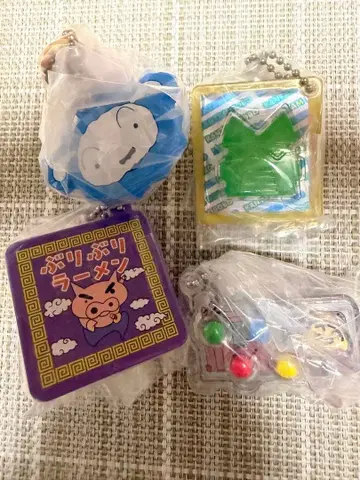 짱구는 못말려(크레용 신짱) 다가시 신짱 미니어처 참 4개 세트