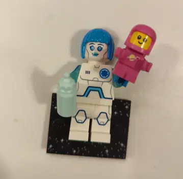LEGO SERIES 26 간호사 안드로이드 71046