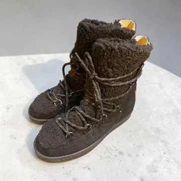 MINNETONKA 여성용 보아 레이스업 부츠 블랙