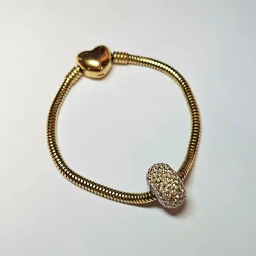 SWAROVSKI 파베 참 하트 클래스 스네이크 체인 팔찌