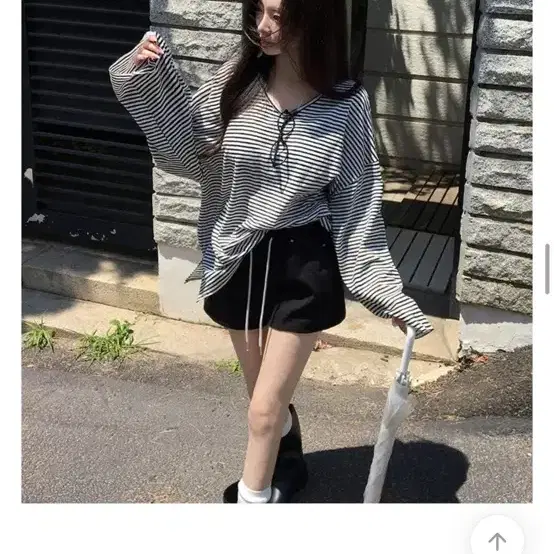 스트라이프 브이넥 긴팔 티셔츠 블랙 에이블리 교신가능 77까지 가능