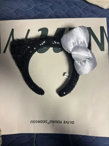 USJ 머리띠 블랙 스팽글 키티