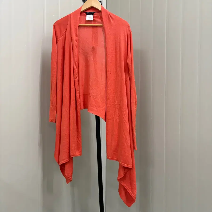XS/S BCBG막스아즈리아 숄 가디건 0715J2