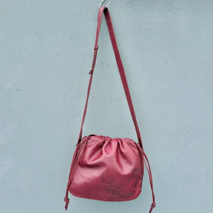 vintage loewe 빈티지 로에베 버건디 드로스트링 숄더백 복조리백