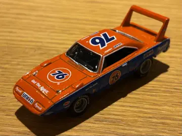 Hot Wheels Plymouth Superbird 76