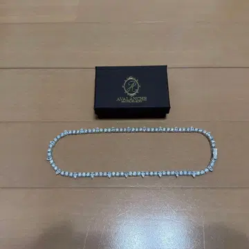 AVALANCHE 목걸이
