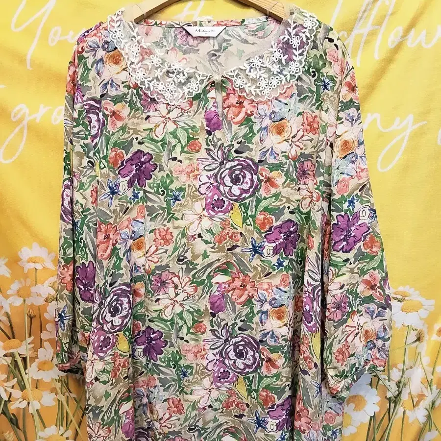 110XXL]      Madam4060 인견레이온  꽃무늬 블라우스