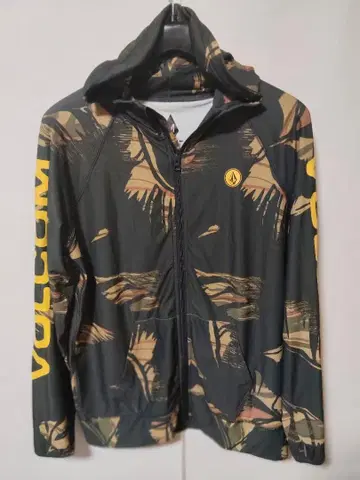 VOLCOM 래쉬가드 후드티 M 사이즈