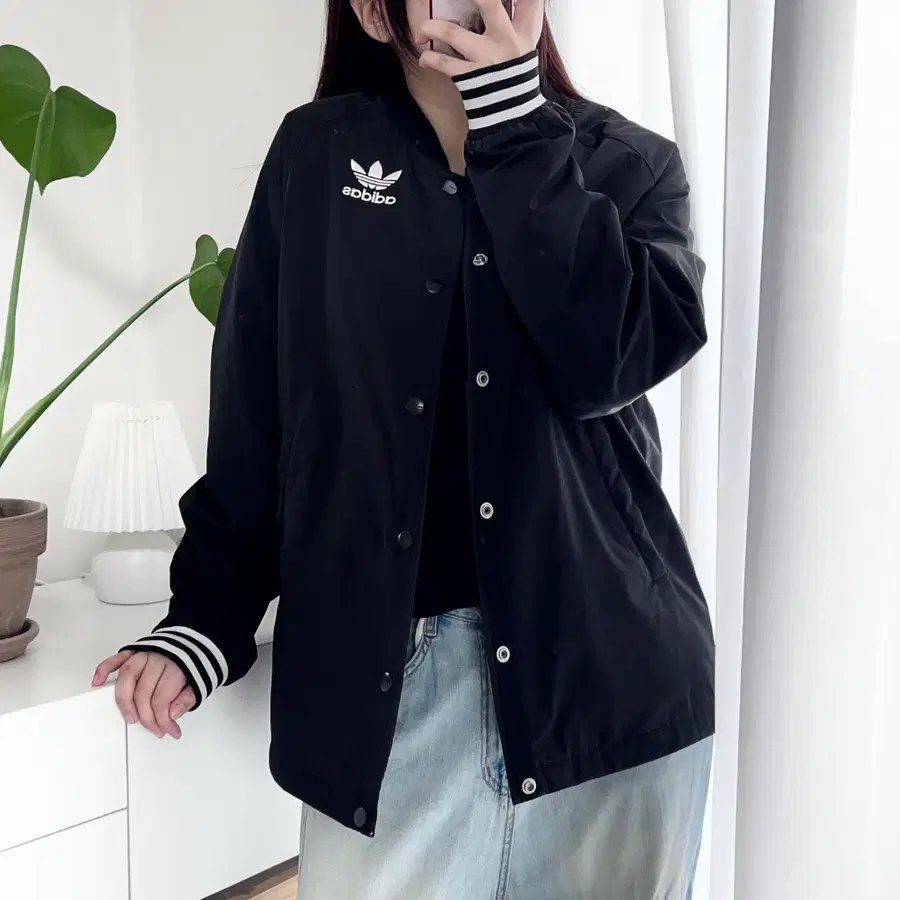 아디다스 블랙 트레포일 똑딱이 점퍼 [ 90 ]